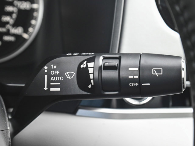 New 2025 Mitsubishi Outlander SE AWD/4WD image 25