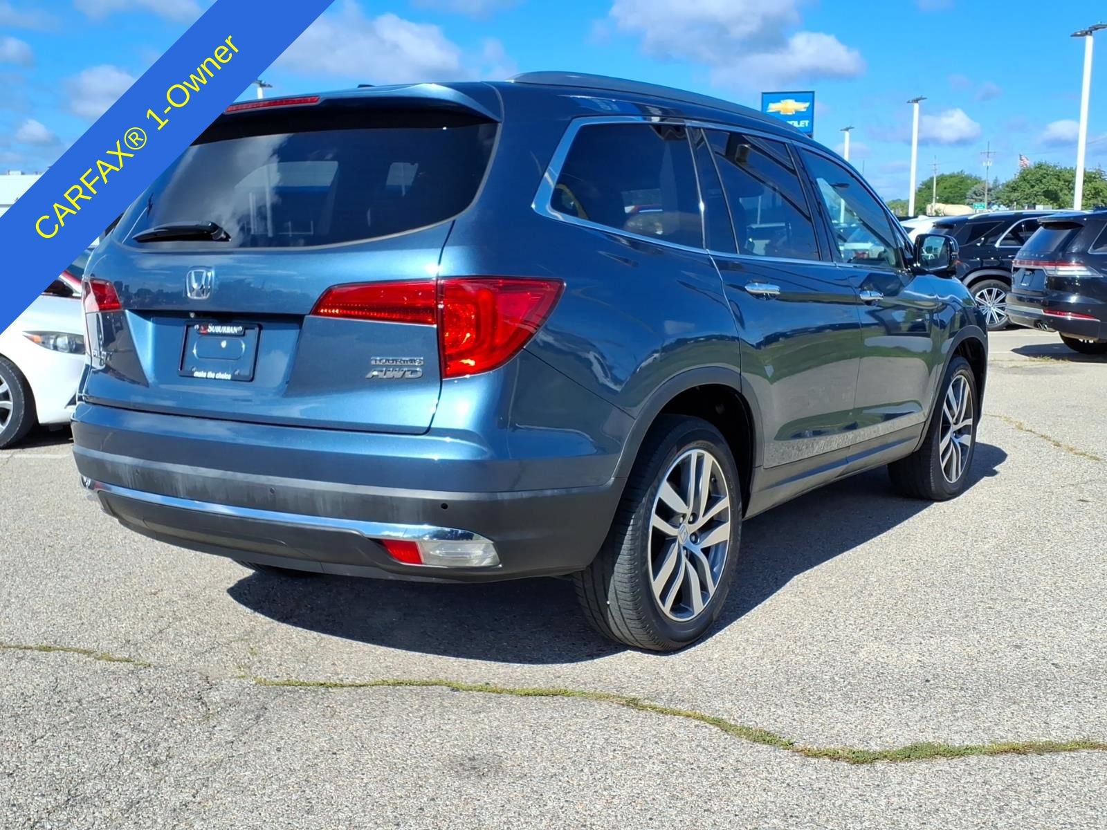 Used 2018 Honda Pilot Touring image 8