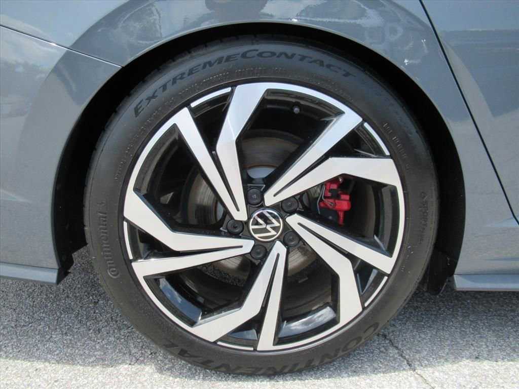 Used 2023 Volkswagen Jetta GLI Autobahn FWD image 8