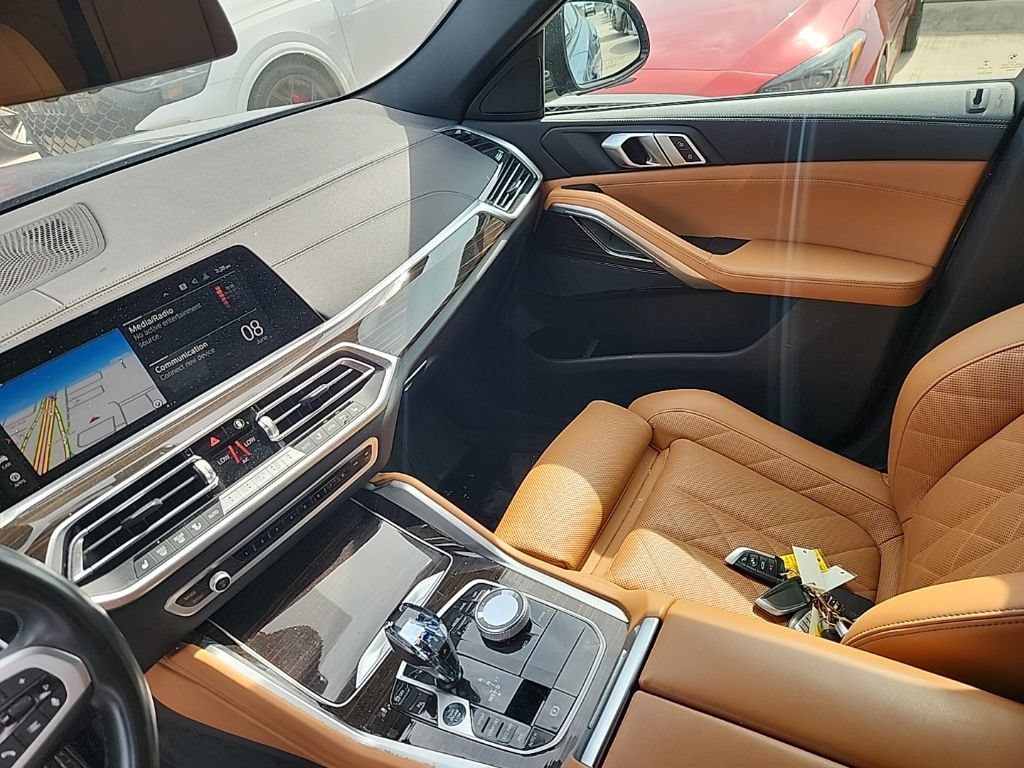 Used 2023 BMW X6 xDrive40i w/ Executive Package AWD/4WD image 6