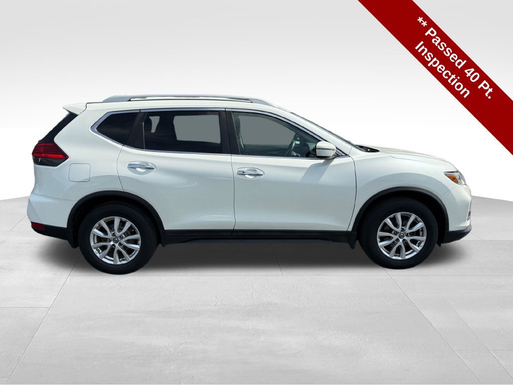 Used 2017 Nissan Rogue SV FWD image 7