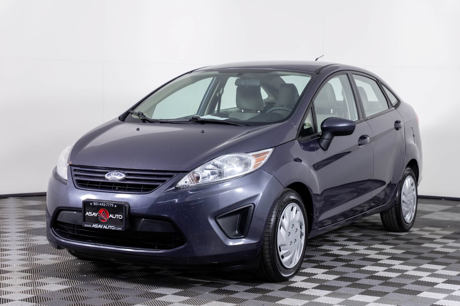 Used 2012 Ford Fiesta S FWD image 2