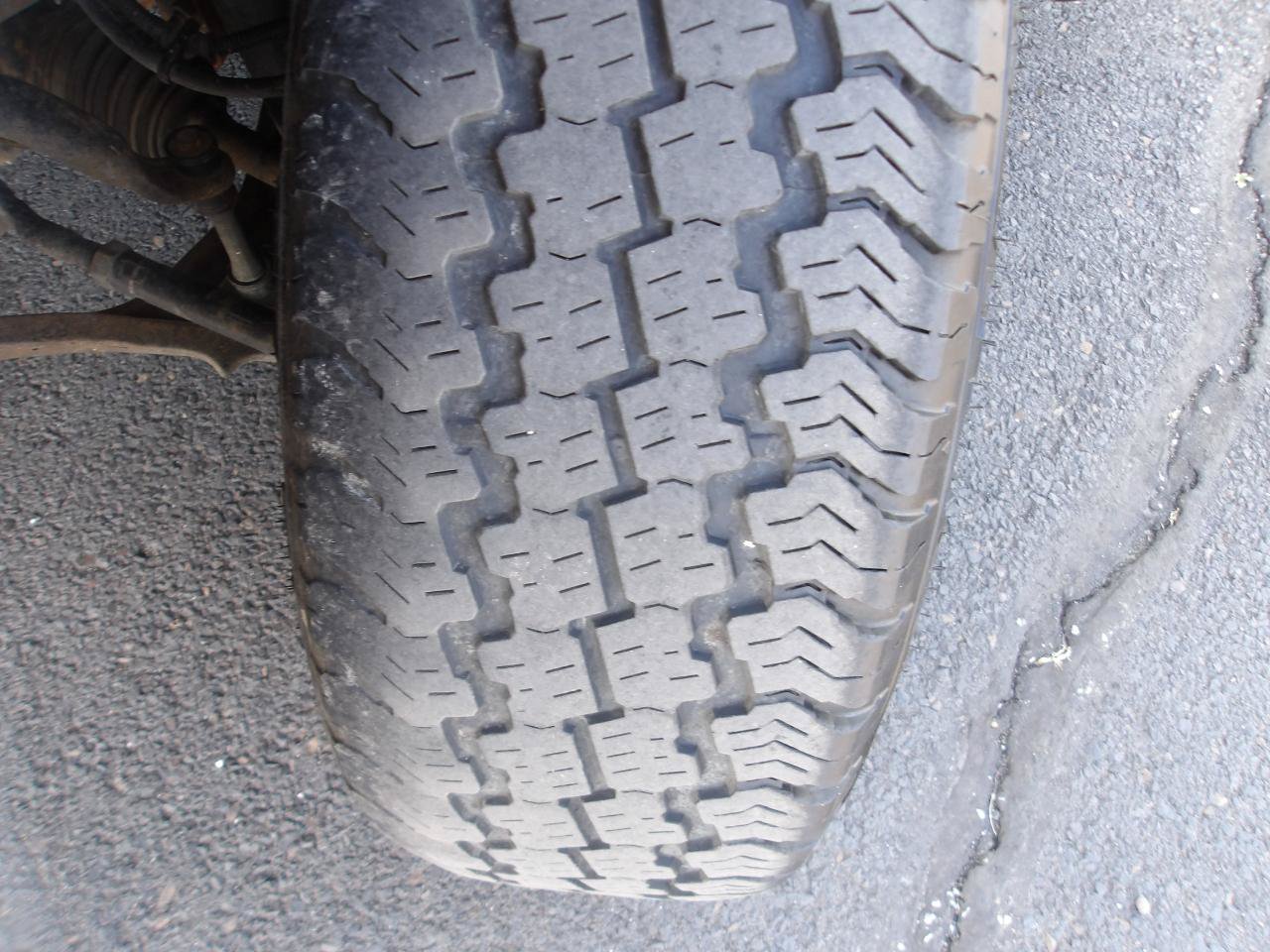 Used 2000 Ford Expedition XLT AWD/4WD image 22