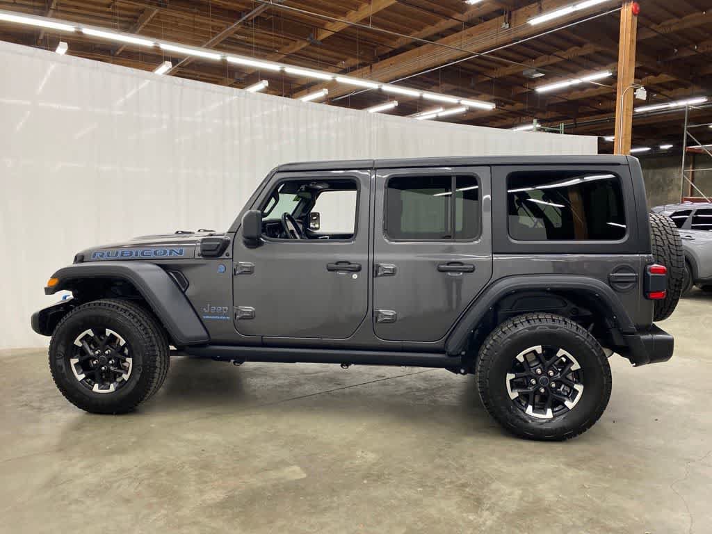 Used 2024 Jeep Wrangler Unlimited Rubicon 4xe AWD/4WD image 3