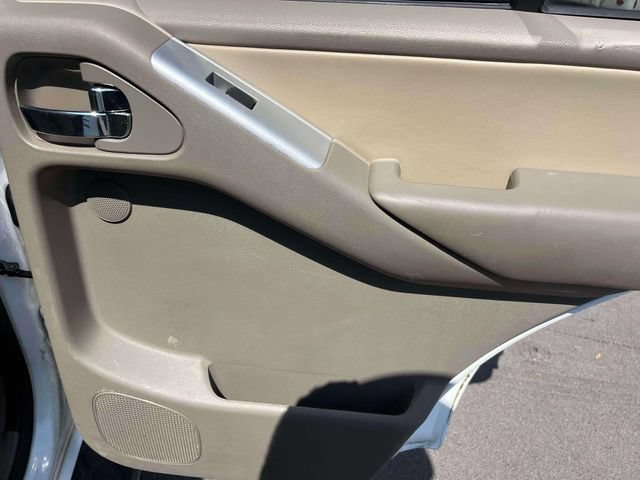Used 2012 Nissan Pathfinder Silver AWD/4WD image 21