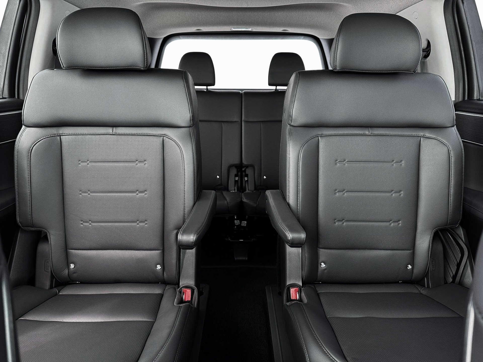 New 2026 Hyundai Santa Fe Limited AWD/4WD image 16