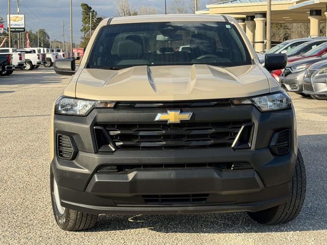 Used 2024 Chevrolet Colorado W/T image 2