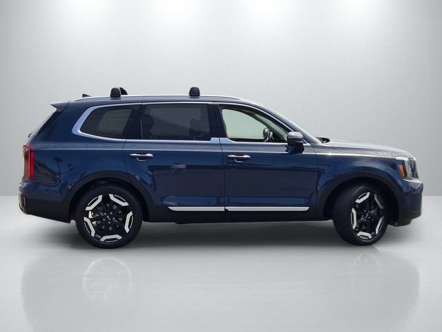 Used 2024 Kia Telluride S w/ S Sunroof Package FWD image 3
