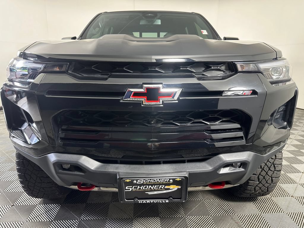 Used 2024 Chevrolet Colorado ZR2 w/ ZR2 Convenience Package III AWD/4WD image 8