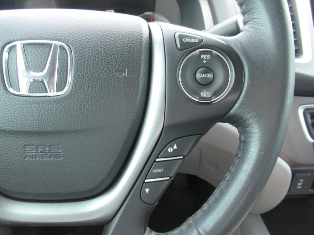Used 2017 Honda Ridgeline RTL-T image 24