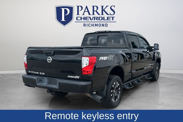 Used 2017 Nissan Titan PRO-4X AWD/4WD image 7