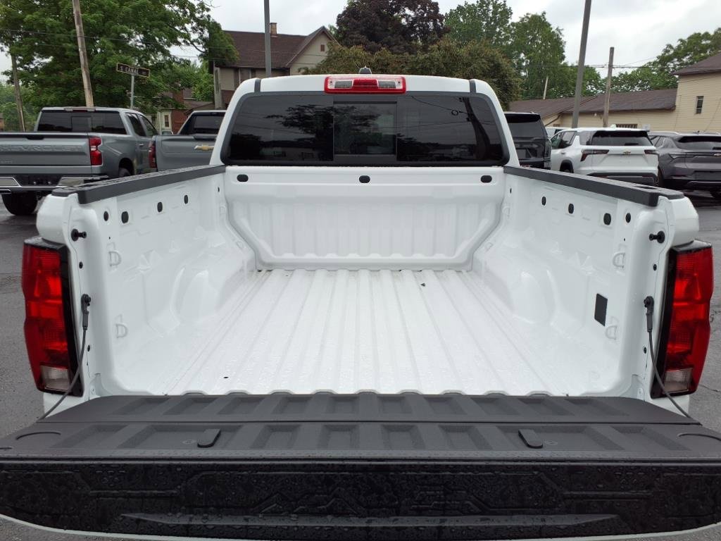 New 2025 Chevrolet Colorado W/T w/ WT Convenience Package II image 5