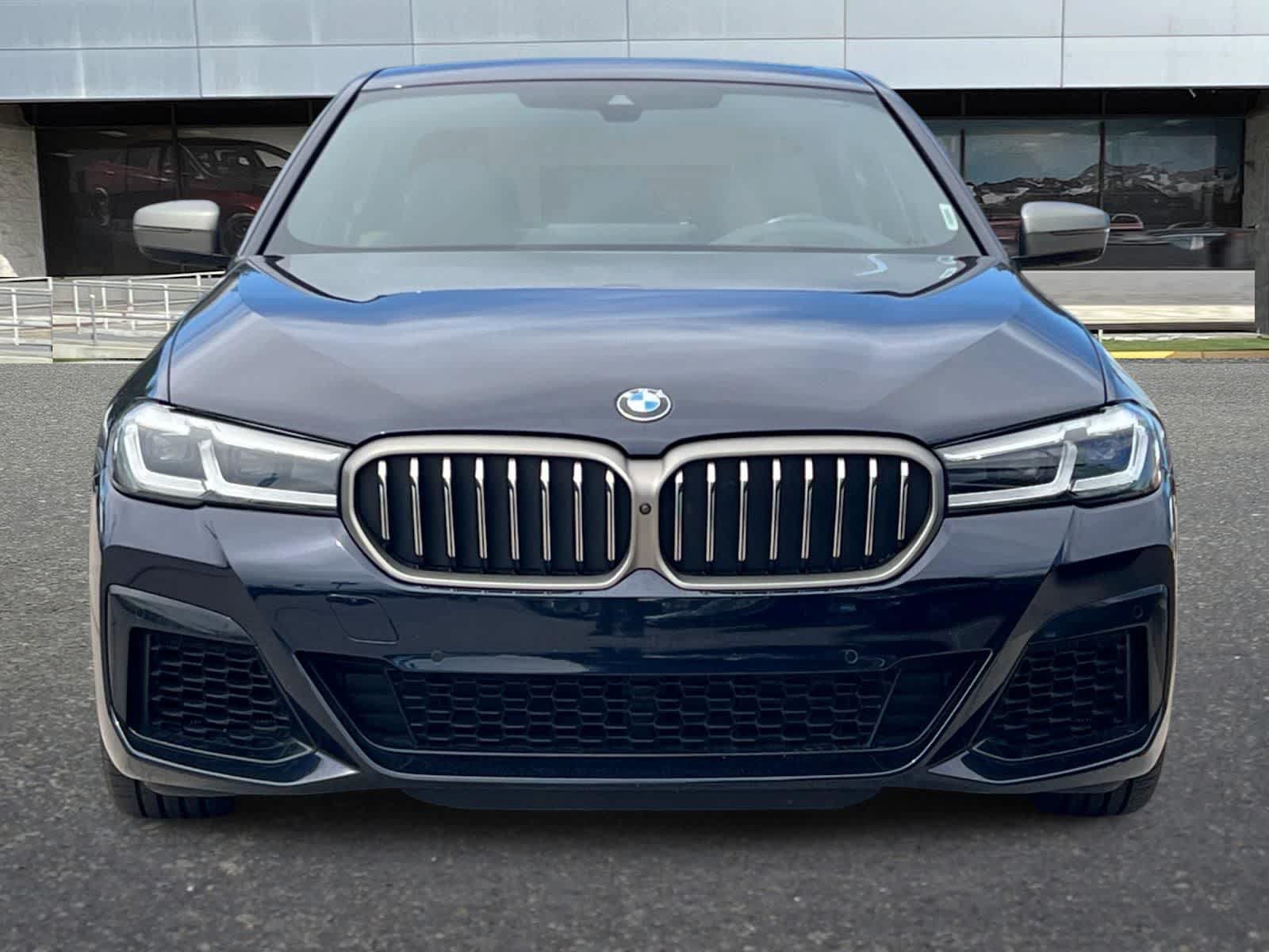 Used 2022 BMW M550i xDrive w/ Premium Package AWD/4WD image 11