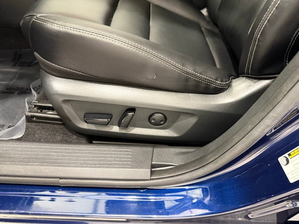 Used 2026 Nissan Rogue SL image 13