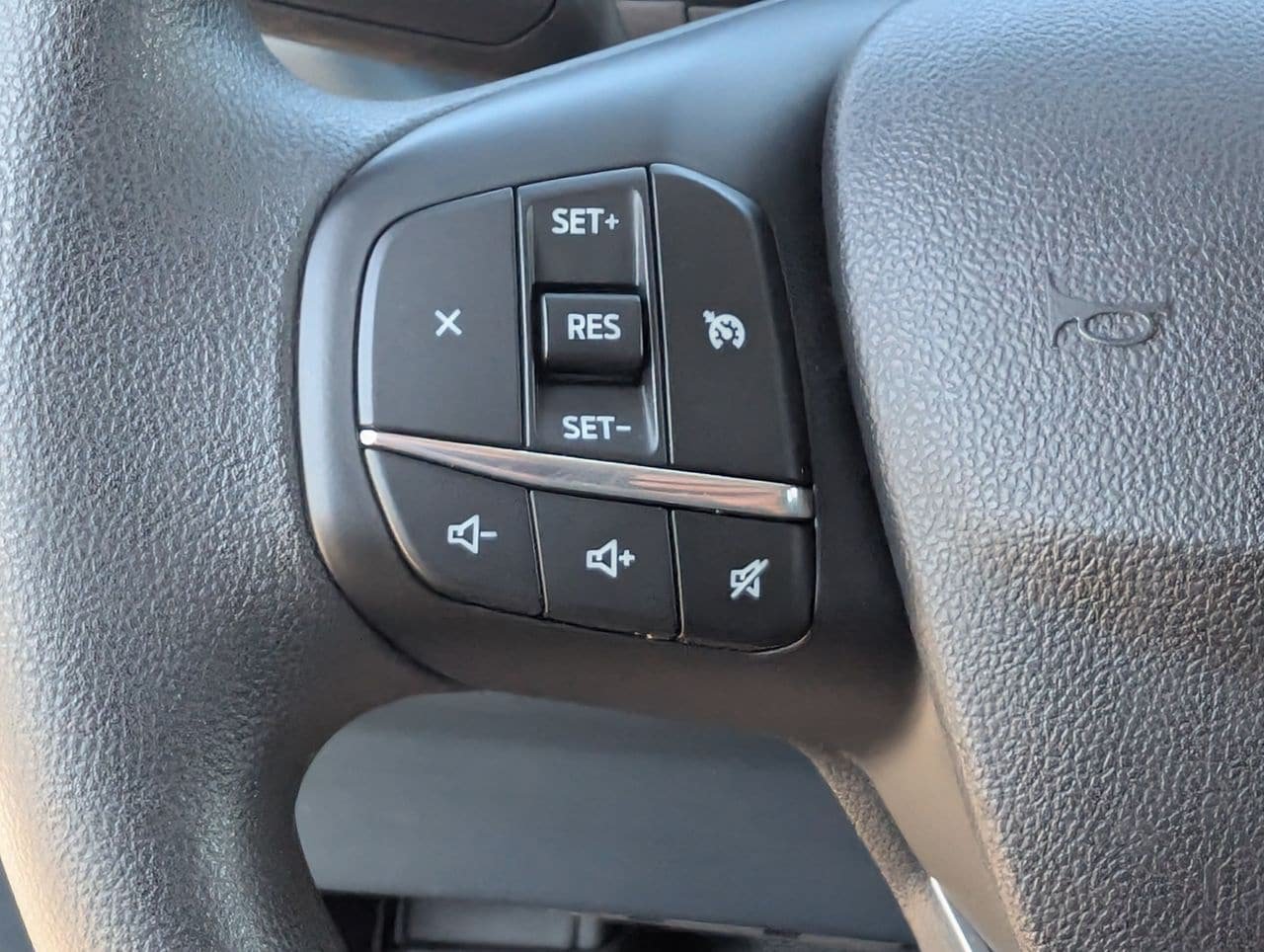Used 2025 Ford Maverick XLT w/ Equipment Group 302A AWD/4WD image 22