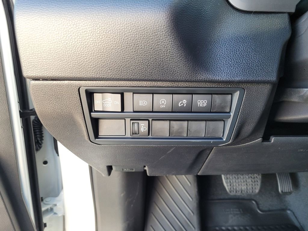 Used 2026 Toyota Tundra SR image 25