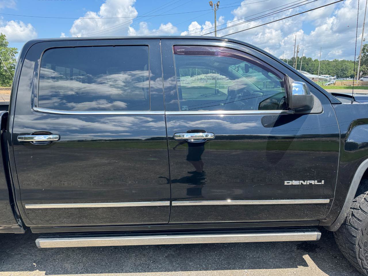Used 2018 GMC Sierra 1500 Denali w/ Denali Ultimate Package AWD/4WD image 11