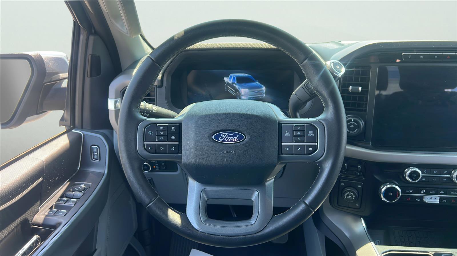 Used 2024 Ford F150 XLT w/ Equipment Group 302A MID AWD/4WD image 19