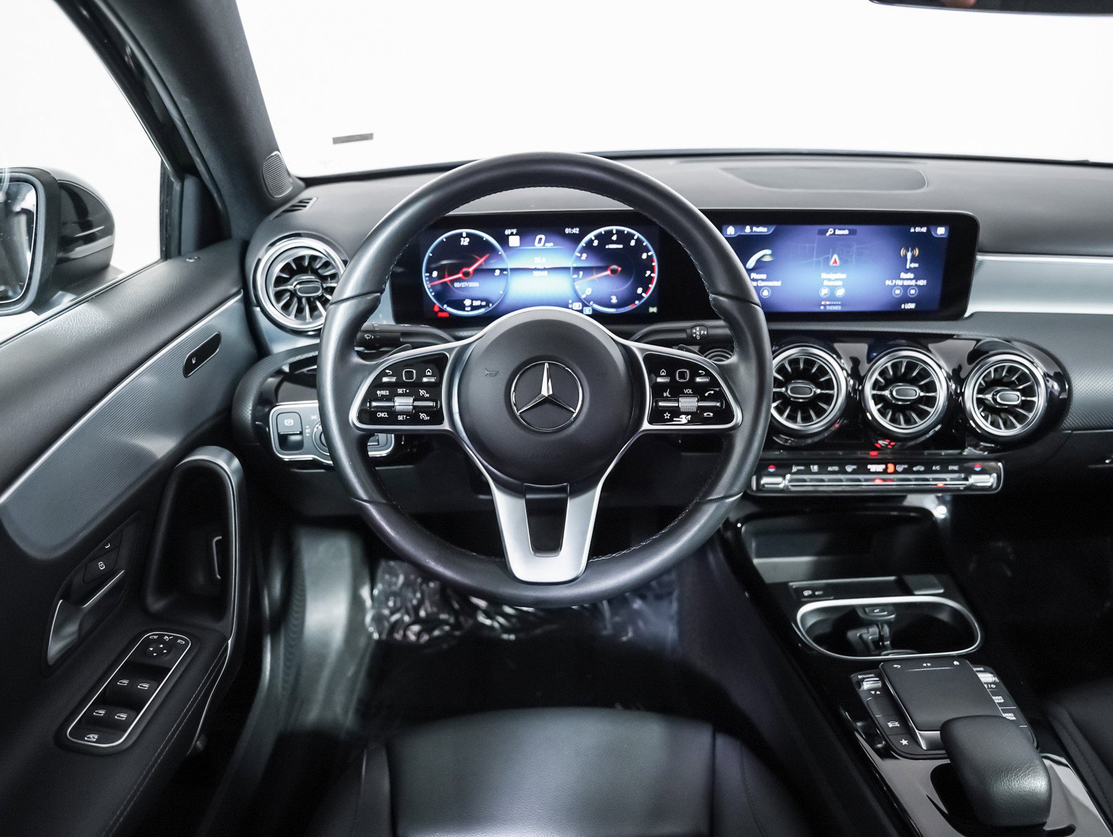 Certified 2022 Mercedes-Benz A 220 image 15