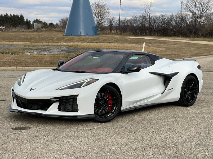 Used 2024 Chevrolet Corvette Z06 image 5