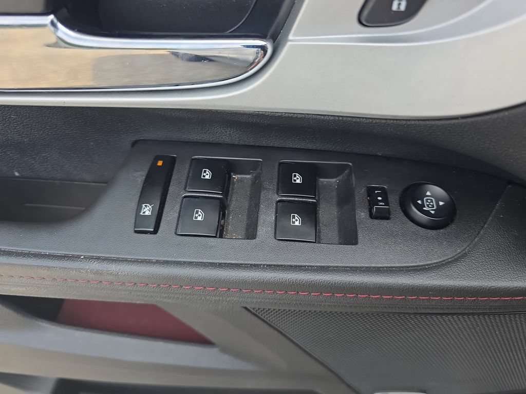 Certified 2013 Chevrolet Equinox LTZ AWD/4WD image 31