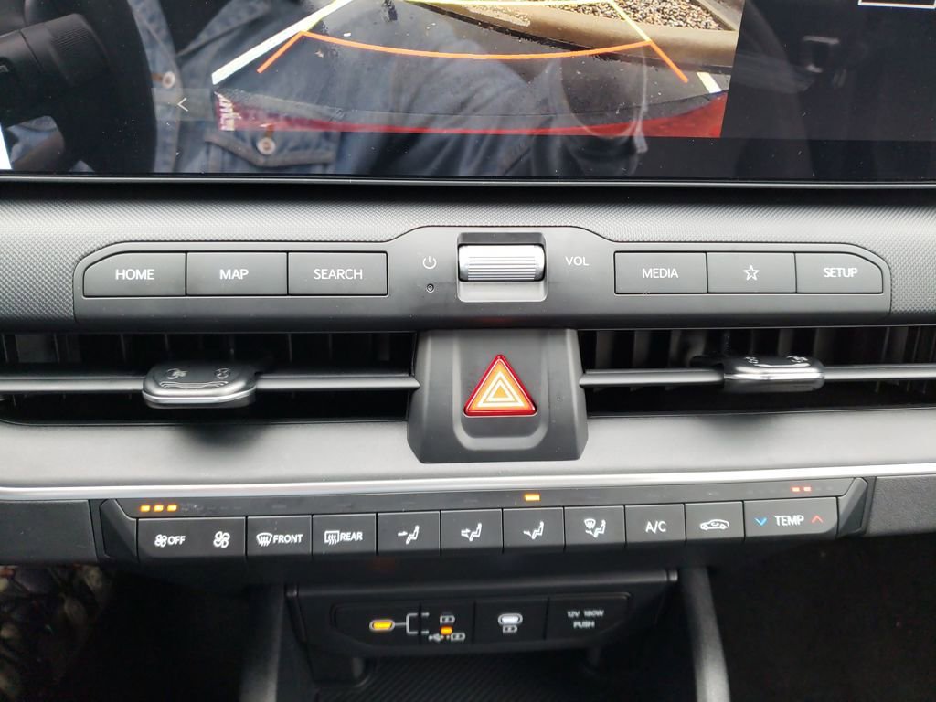 New 2025 Kia K4 LXS image 20