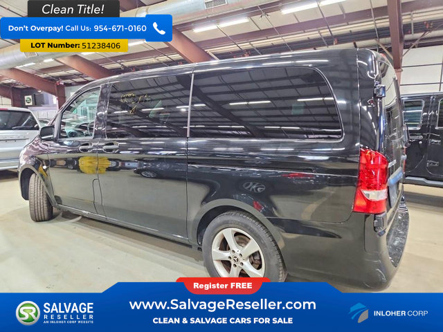 Used 2018 Mercedes-Benz Metris Passenger image 3