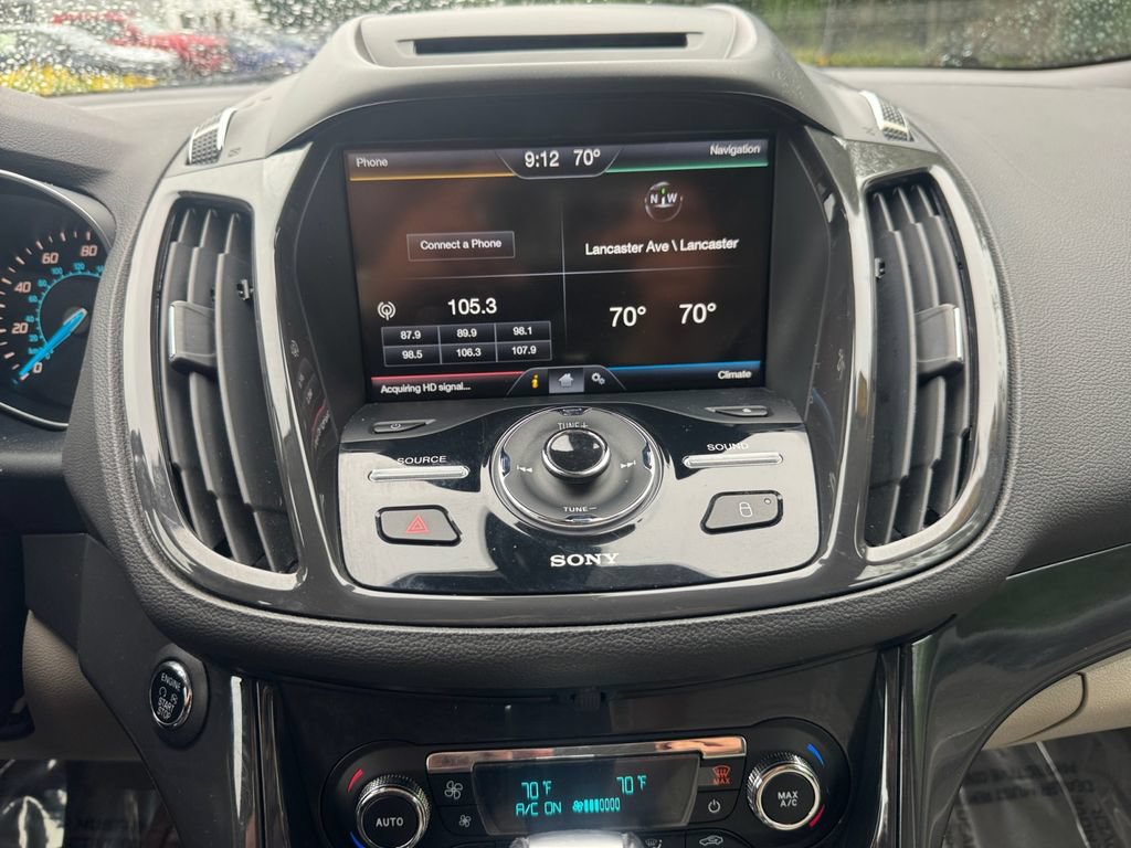 Used 2014 Ford Escape Titanium FWD image 21