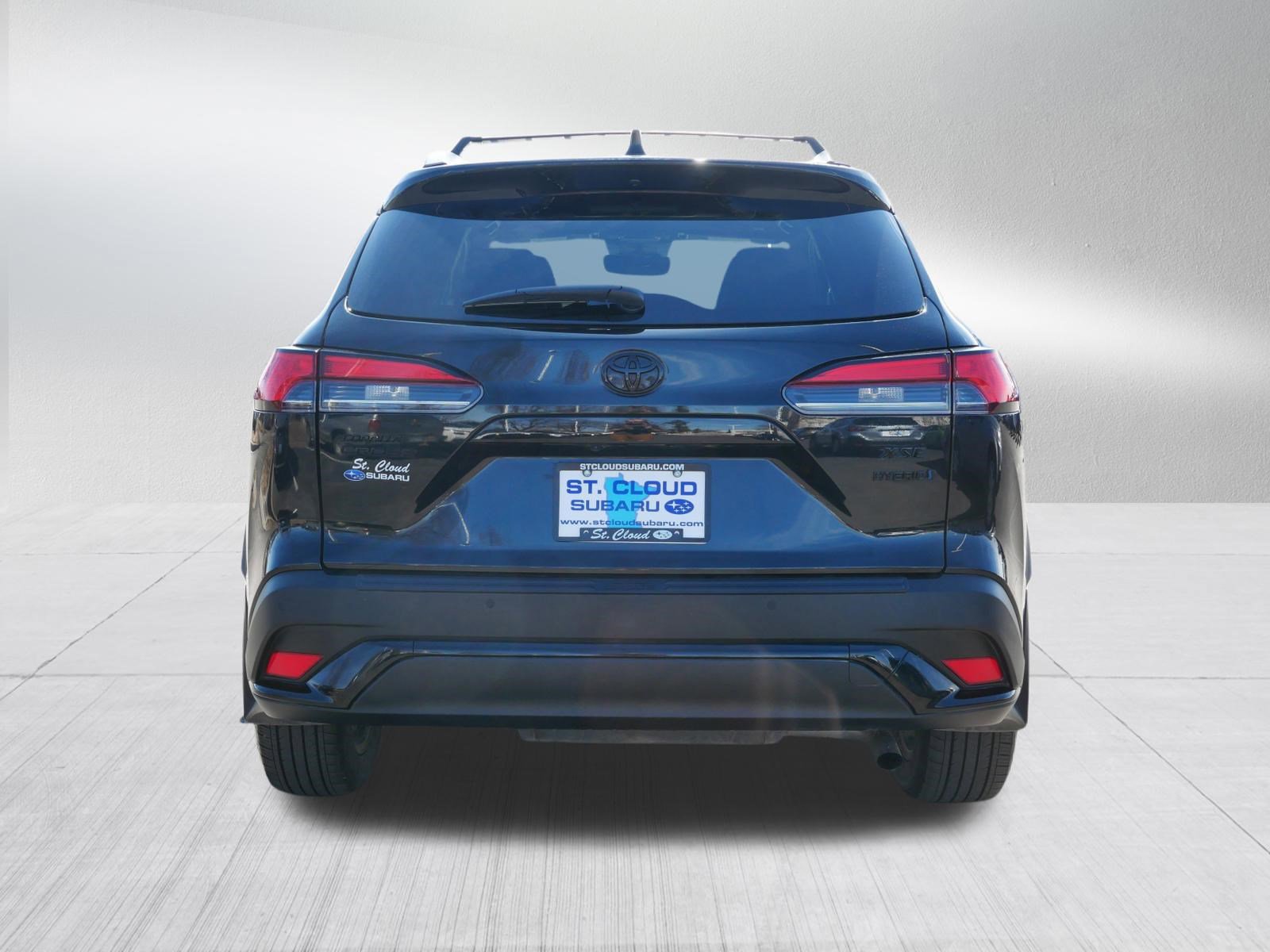 Used 2023 Toyota Corolla Cross XSE w/ Convenience Package image 6