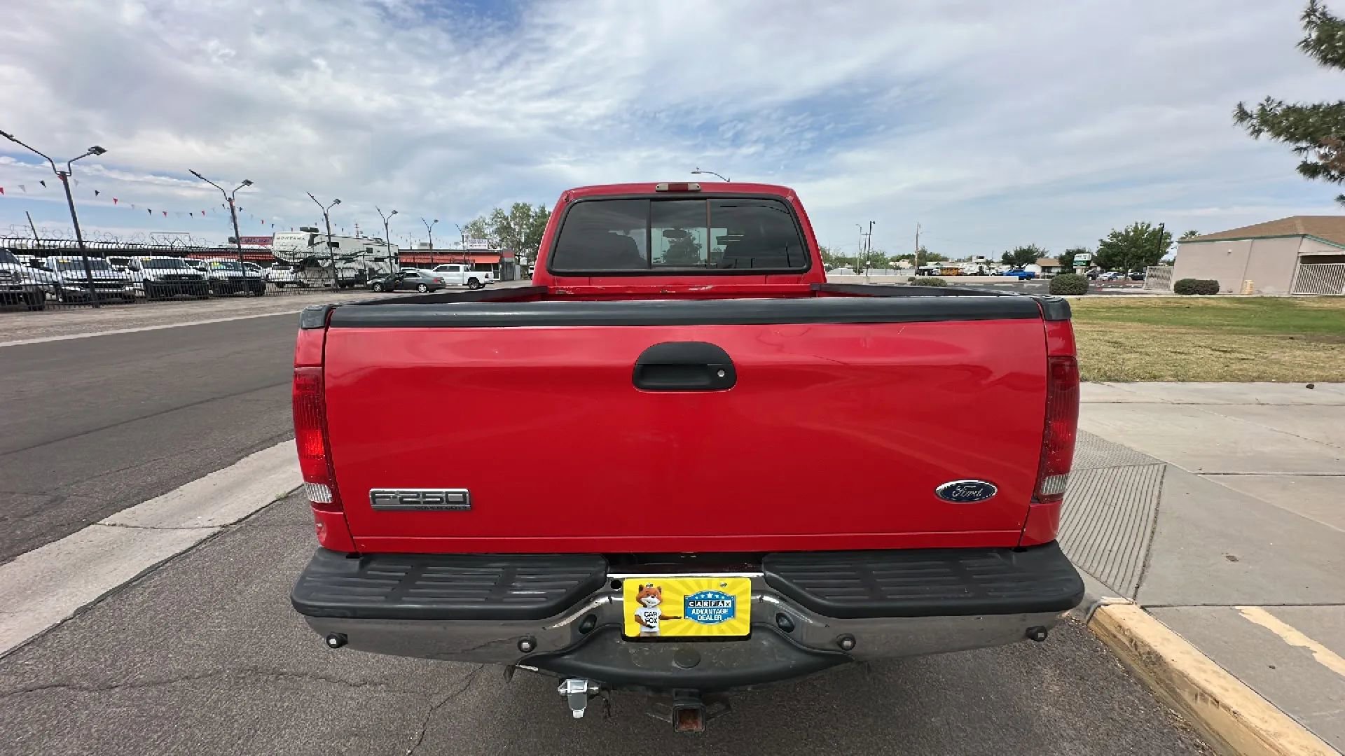 Used 2005 Ford F250 Lariat image 3