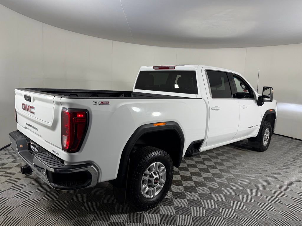 Used 2023 GMC Sierra 2500 SLE w/ SLE Value Package; image 5
