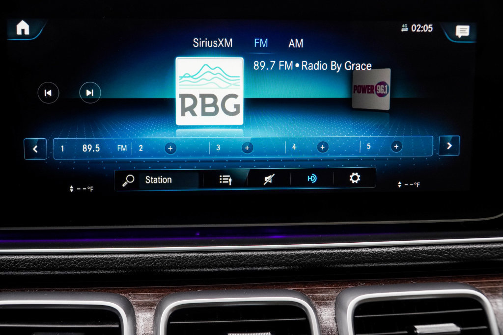 Used 2023 Mercedes-Benz GLS 450 4MATIC w/ AMG Line Exterior image 30