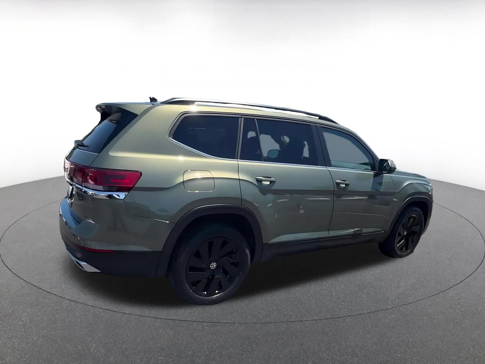 Used 2026 Volkswagen Atlas SE AWD/4WD image 13