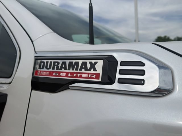 Used 2024 GMC Sierra 3500 SLT w/ SLT Convenience Package AWD/4WD image 6