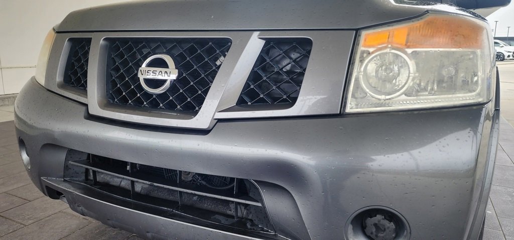 Used 2015 Nissan Armada SV image 2