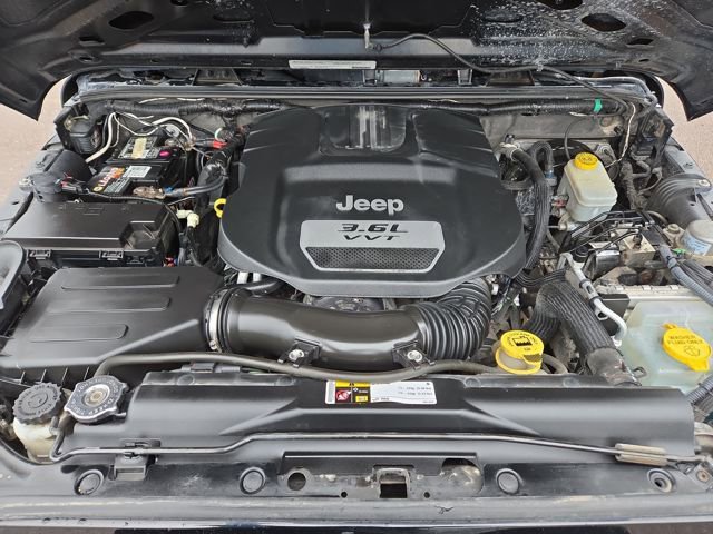 Used 2012 Jeep Wrangler Unlimited Sport image 30