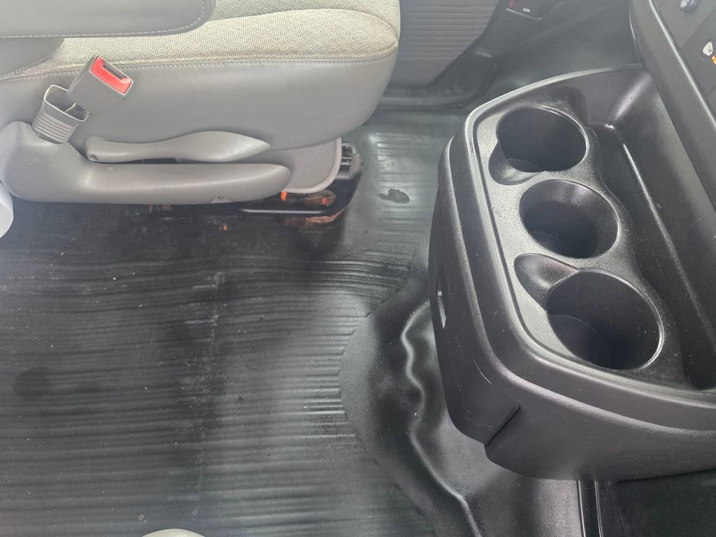 Used 2020 GMC Savana 2500 Extended w/ Driver Convenience Package image 39