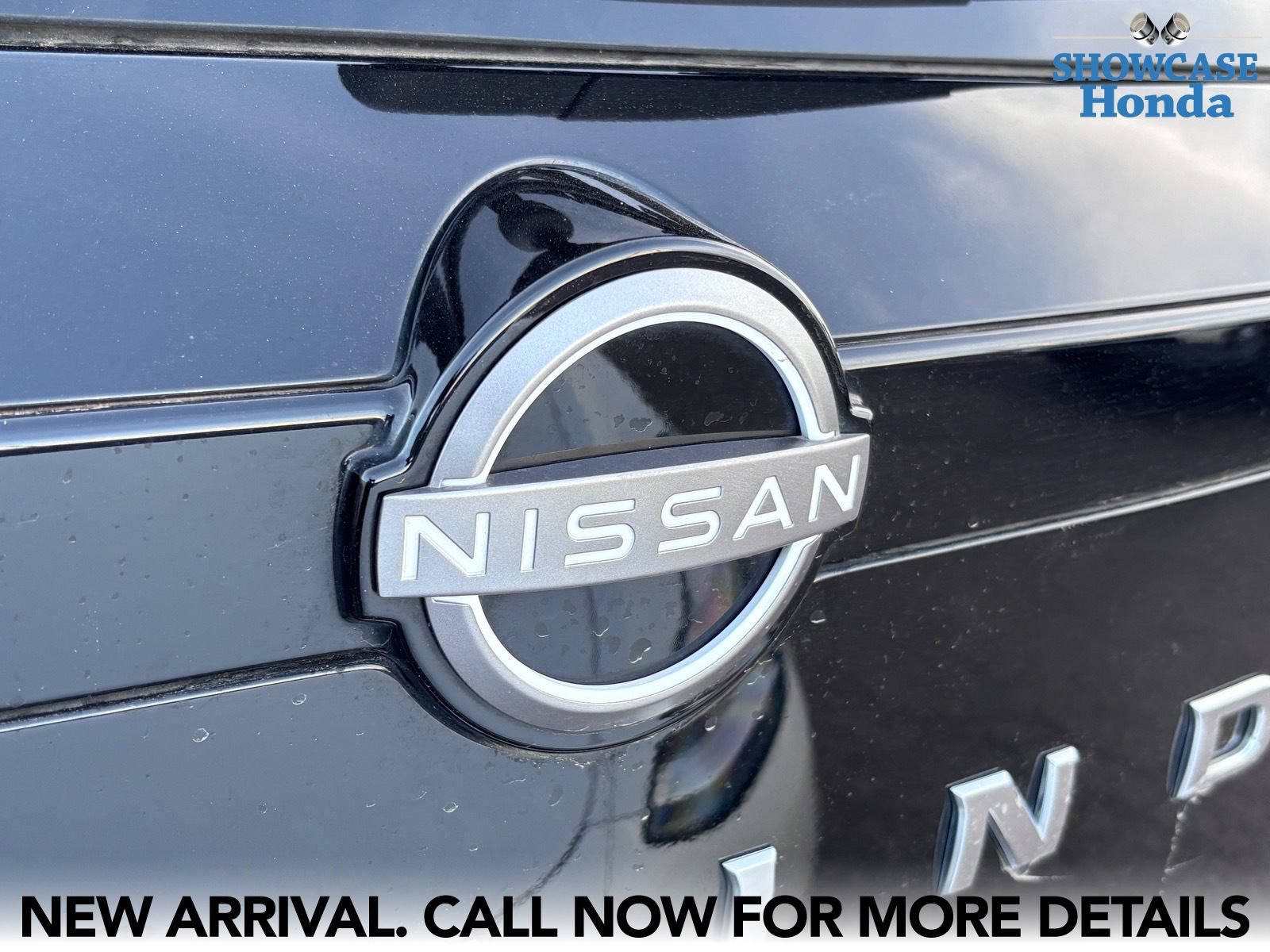 Used 2023 Nissan Pathfinder Platinum w/ Cargo Package FWD image 10