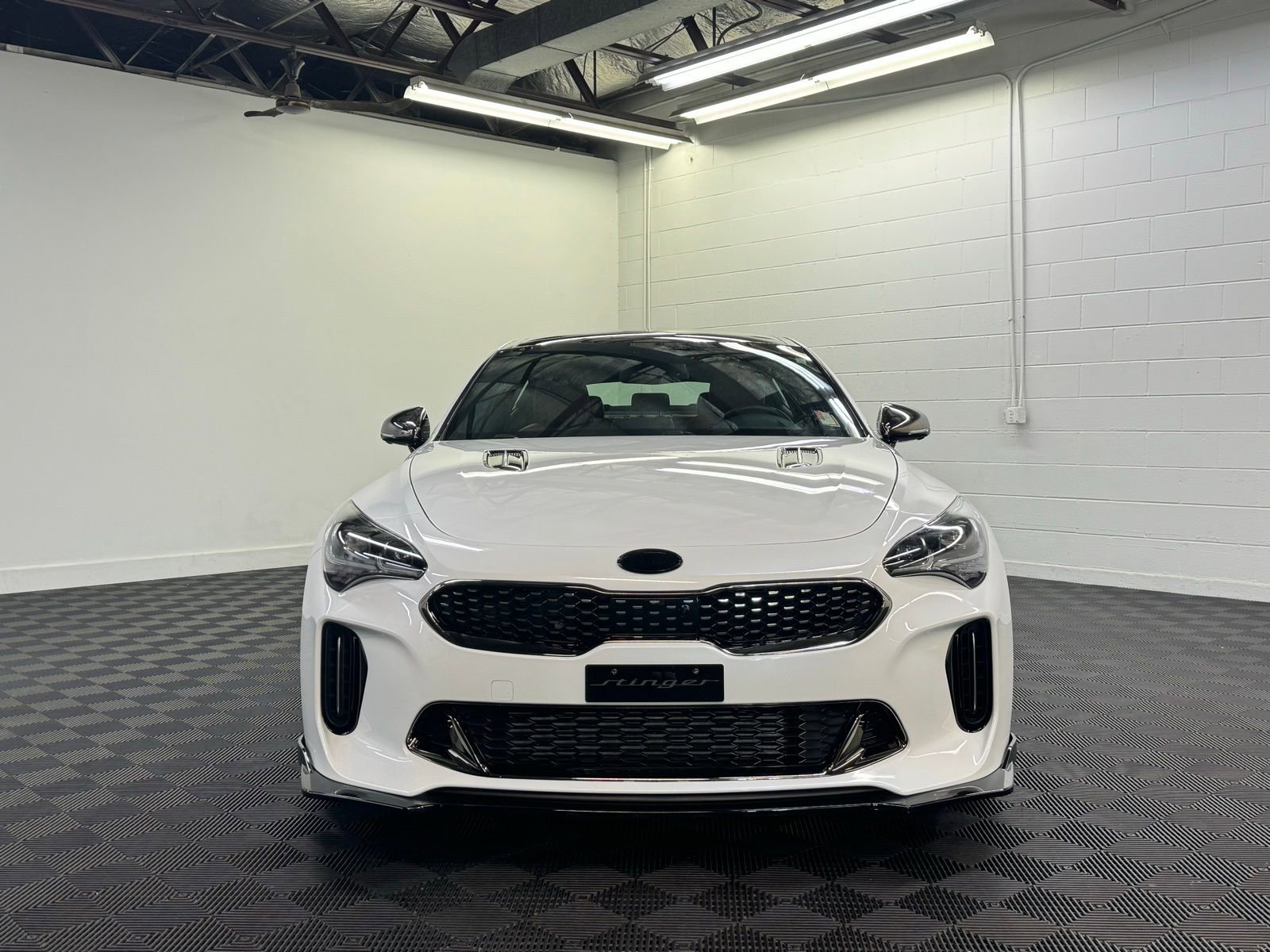 Used 2020 Kia Stinger GT2 image 5