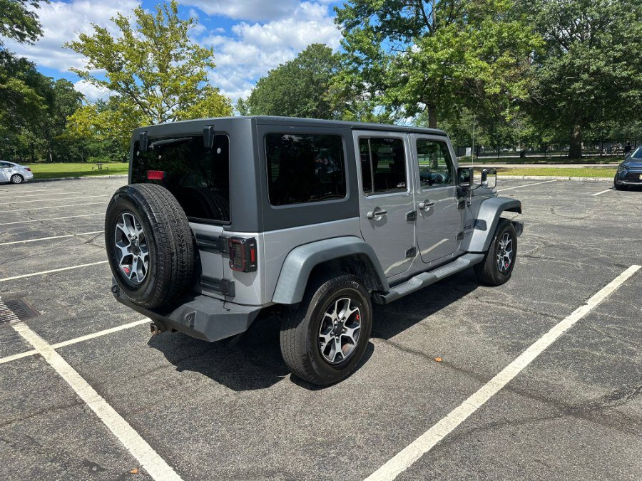 Used 2015 Jeep Wrangler Unlimited Sport w/ Quick Order Package 23S AWD/4WD image 4