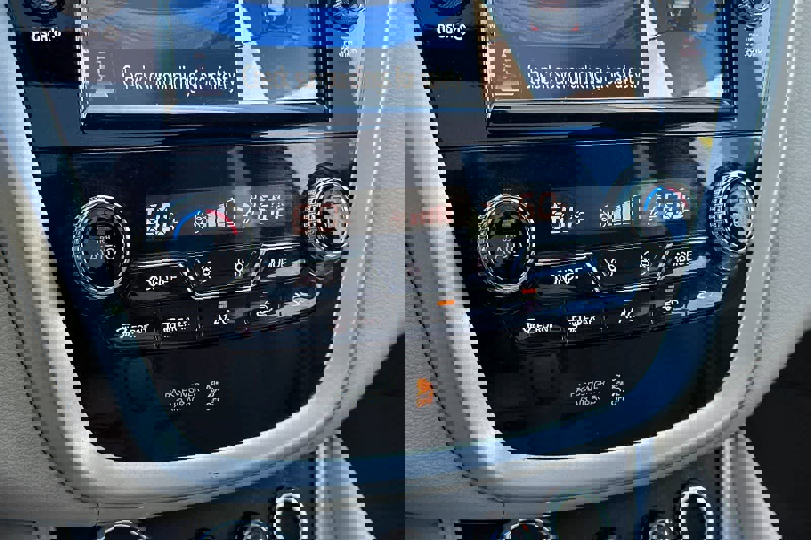 Used 2015 Nissan Murano Platinum w/ Platinum Technology Package image 23