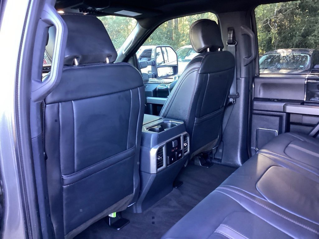 Used 2022 Ford F250 Platinum w/ FX4 Off-Road Package image 35