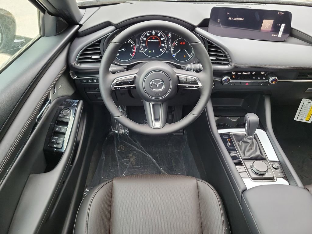 New 2026 MAZDA MAZDA3 Hatchback w/Premium Plus Pkg image 15