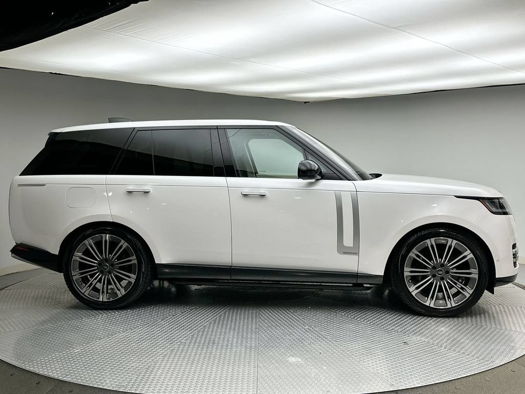 Certified 2023 Land Rover Range Rover Autobiography AWD/4WD image 14