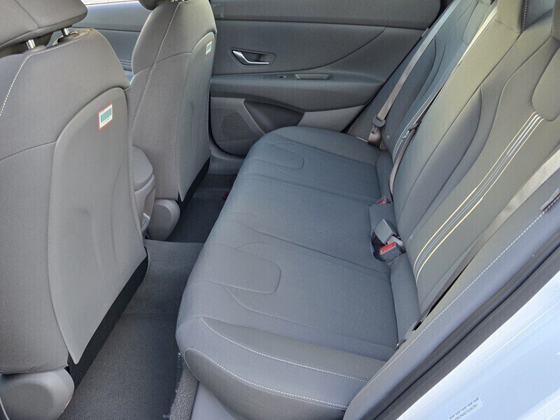 New 2026 Hyundai Elantra SEL Sport Premium FWD image 6