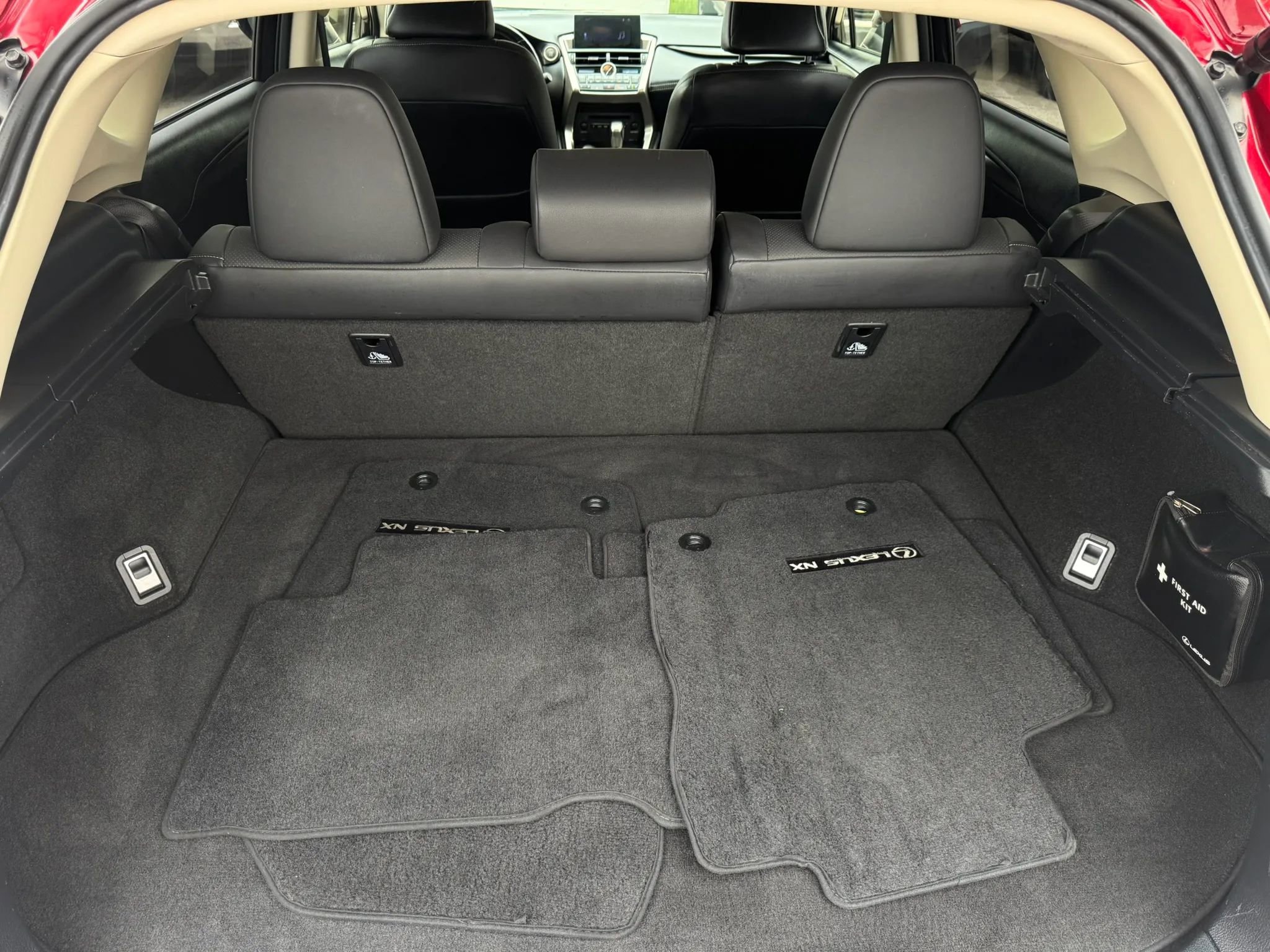 Used 2015 Lexus NX 200t FWD w/ Premium Package image 19