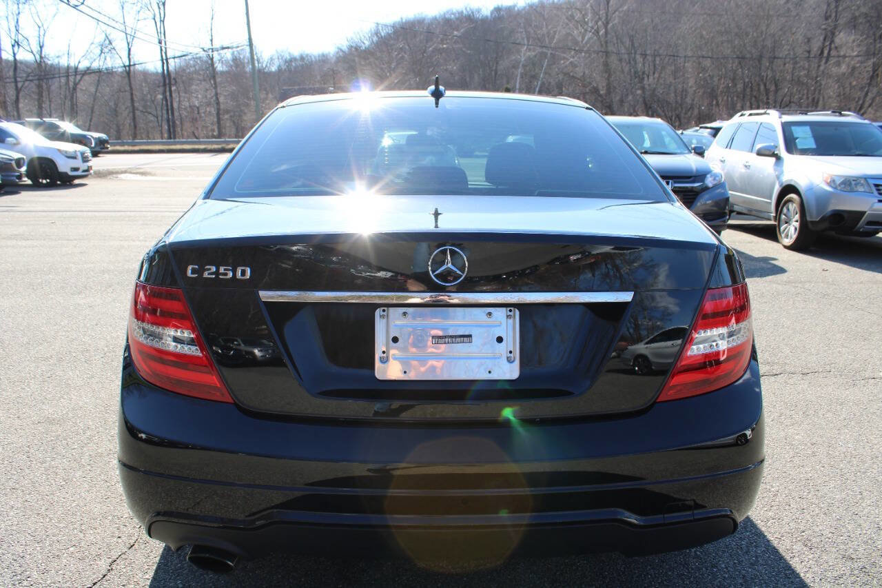 Used 2013 Mercedes-Benz C 250 Sedan image 9