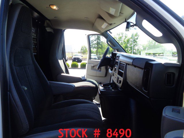Used 2024 GMC Savana 2500 w/ Driver Convenience Package RWD image 20