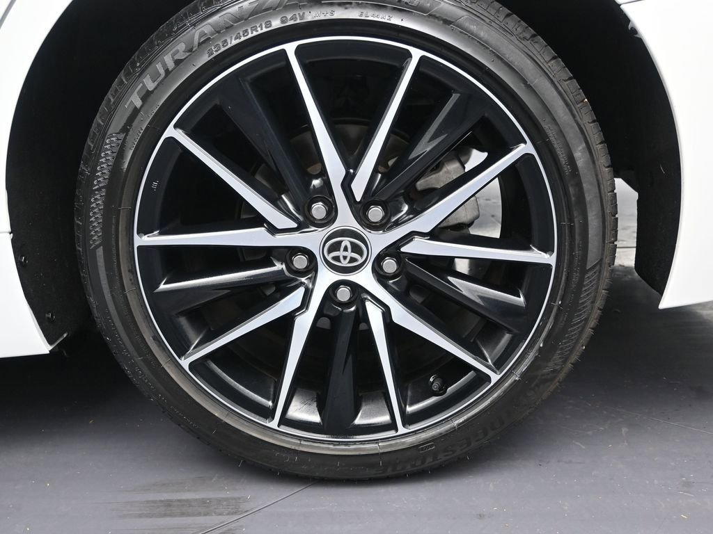Used 2024 Toyota Camry SE image 10