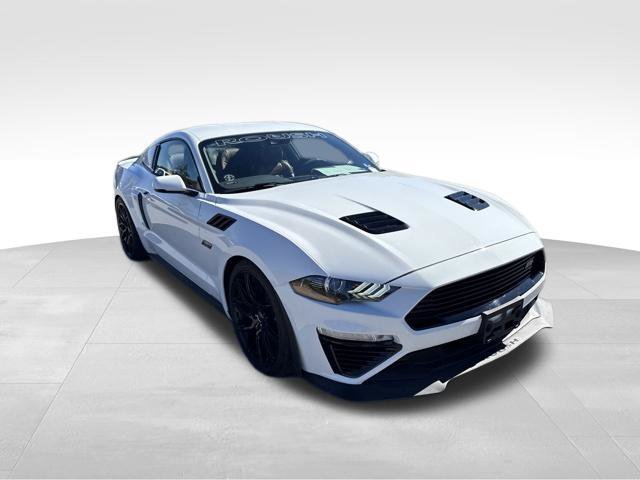 Used 2023 Ford Mustang GT Premium w/ GT Performance Package RWD image 3